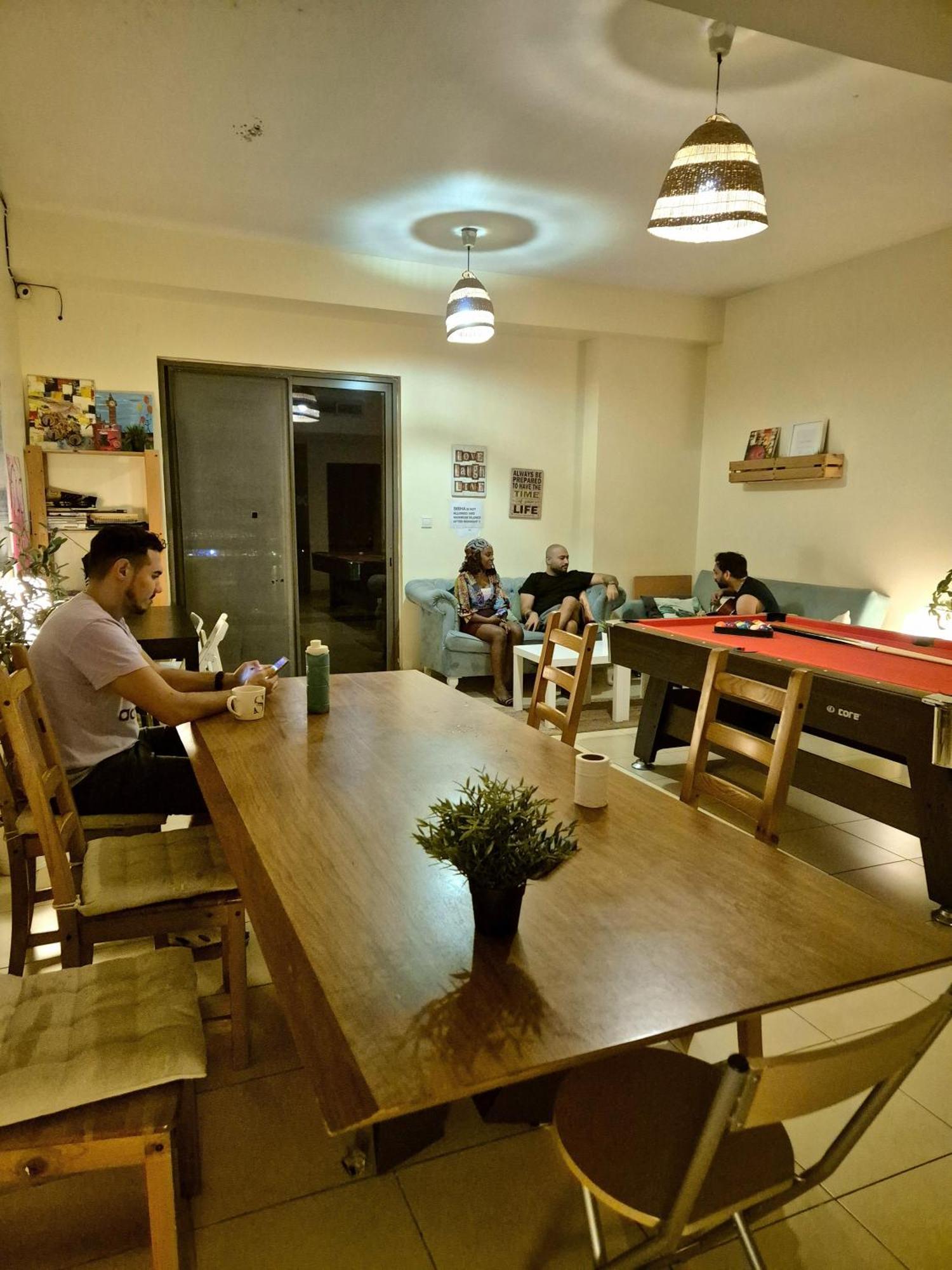 Auberge de jeunesse Bohemian Backpackers à Dubaï Extérieur photo